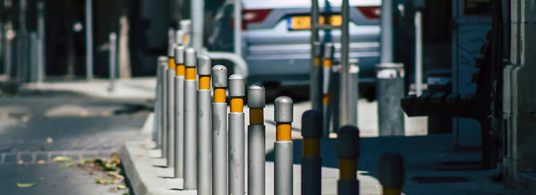 Safe and Convenient Retractable Barrier Column Systems for Properties in West Lealman, FL